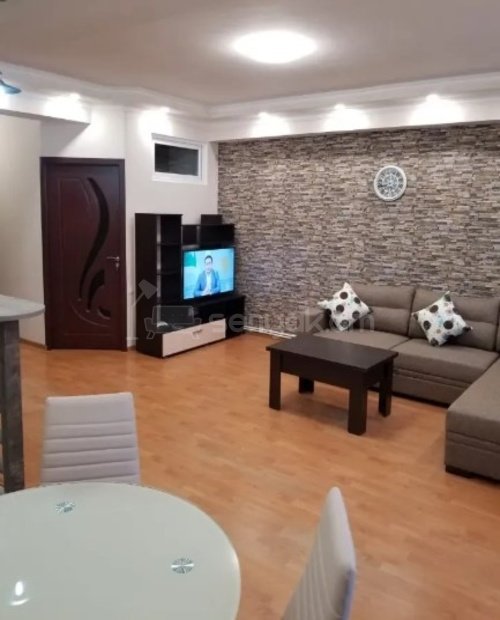 2 Սենյականոց Բնակարան, 45քմ, 12/12 հարկ, Կապիտալ Վերանորոգված, Կահավորված, Արևկող