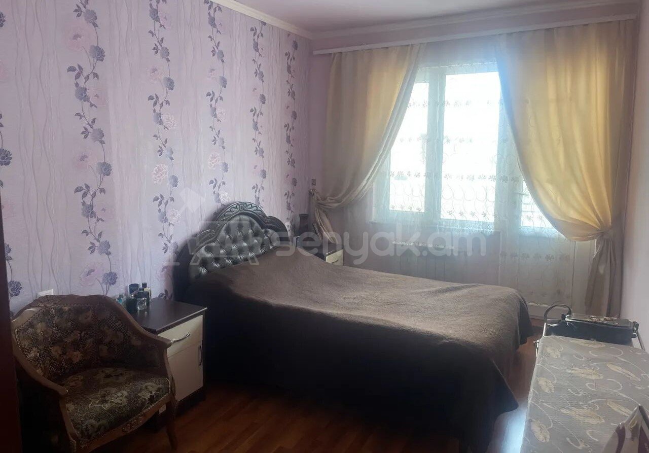 3 Սենյականոց Բնակարան Նորակառույցում, 90քմ, 6/10 հարկ, Նորմալ Վիճակում