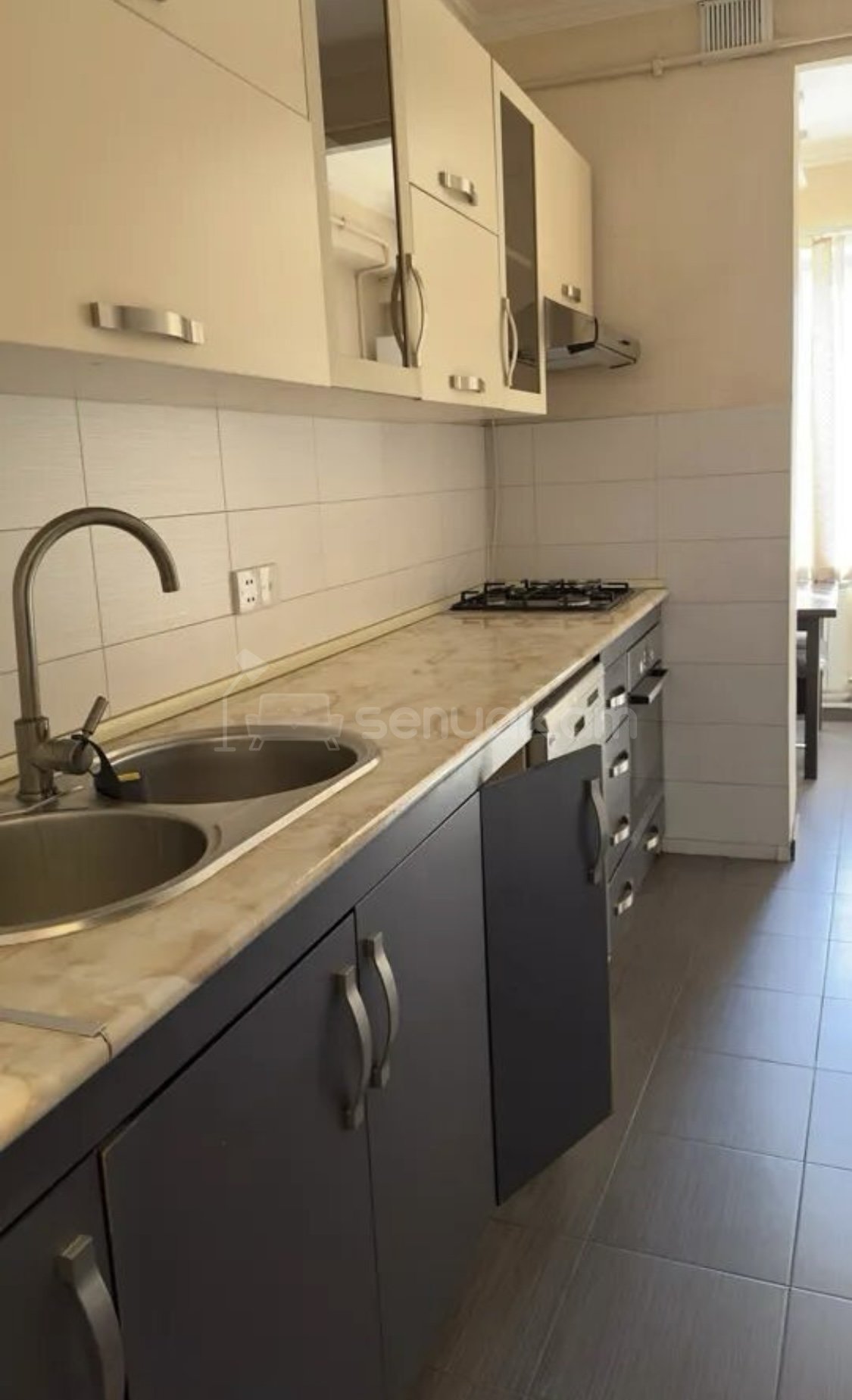 2 Սենյականոց Բնակարան, 62քմ, 2/9 հարկ, Նորմալ Վիճակում, Կահավորված