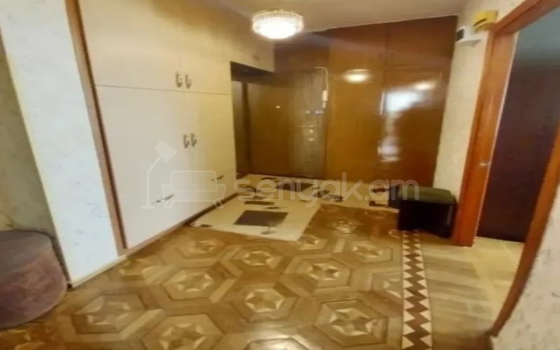 4 Սենյականոց Բնակարան, 96քմ, 8/9 հարկ, Կոսմետիկ Վերանորոգված