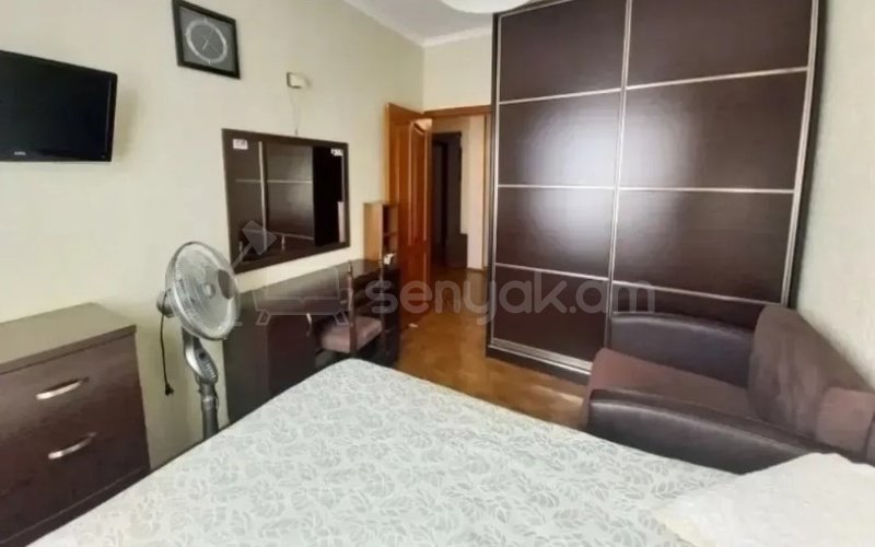 4 Սենյականոց Բնակարան, 96քմ, 8/9 հարկ, Կոսմետիկ Վերանորոգված