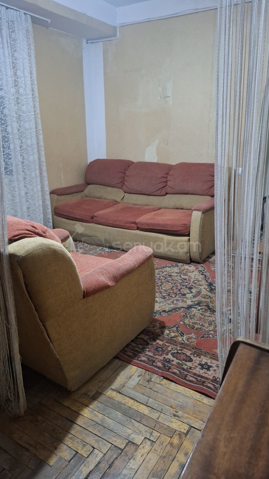 1 Սենյականոց Բնակարան, 40քմ, 8/9 հարկ, Նորմալ Վիճակում, Կահավորված