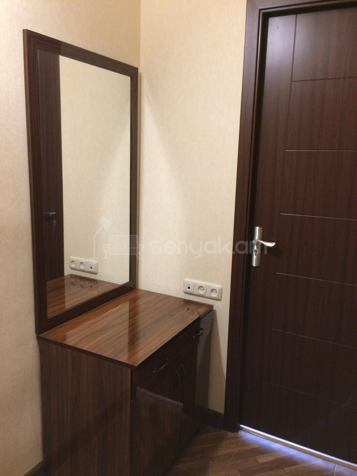 1 Սենյականոց Բնակարան, 50քմ, 6/10 հարկ, Կապիտալ Վերանորոգված, Կահավորված, Արևկող