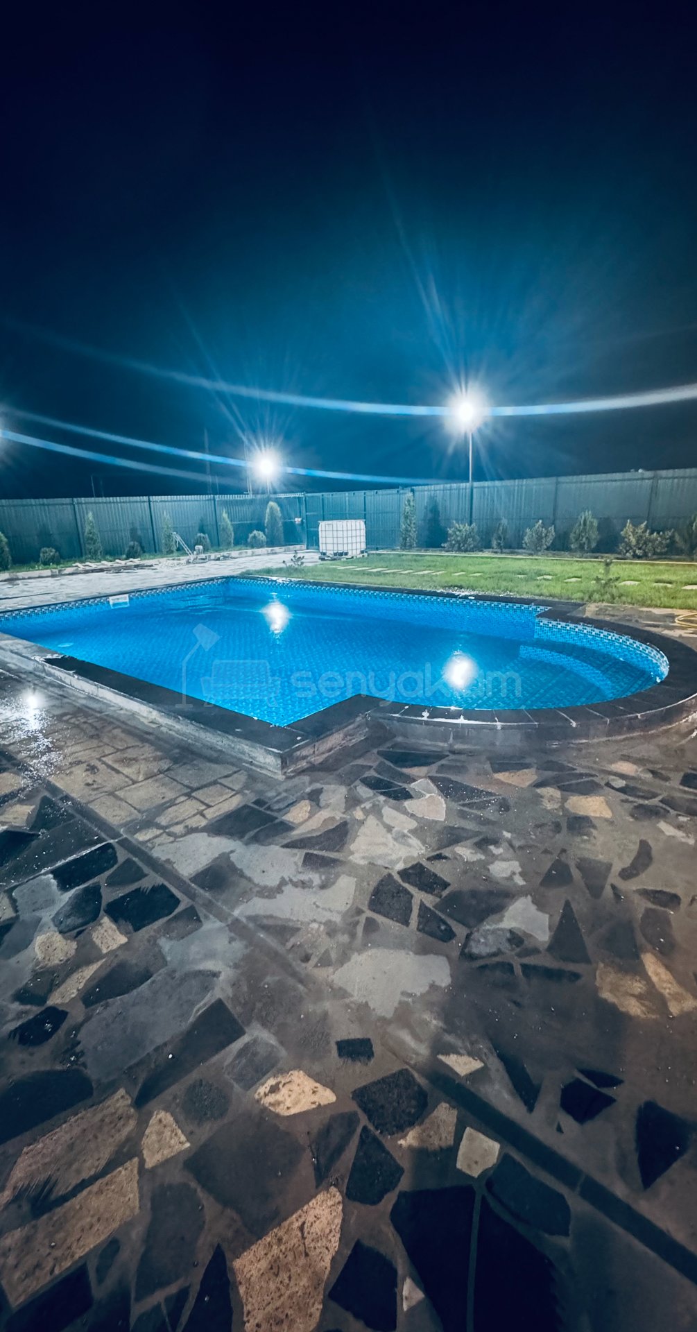 2 Սենյականոց Նորակառույց Շքեղ Առանձնատուն, 65քմ, Լողավազանով