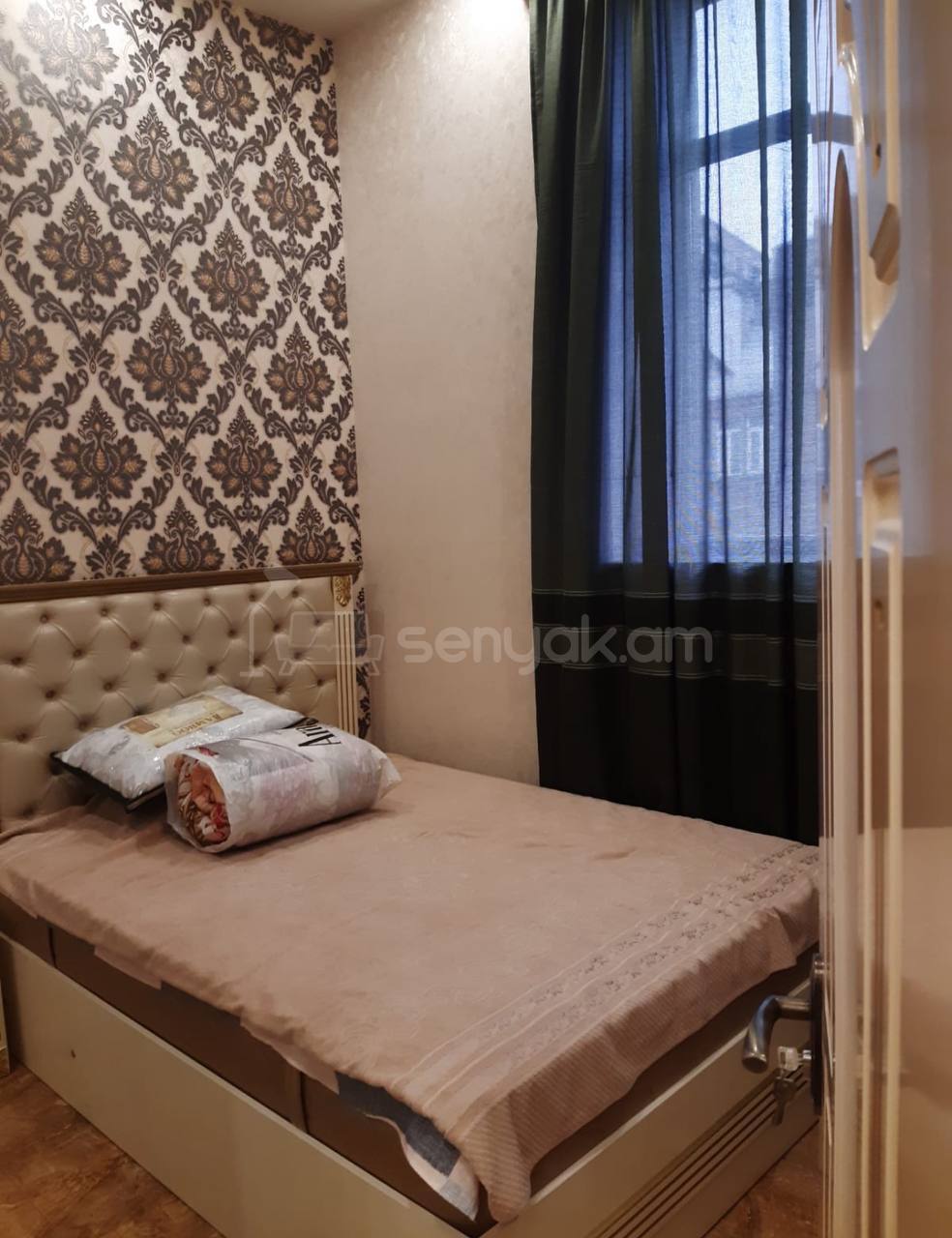 2 Սենյականոց Բնակարան Քարե Շենքում, 42քմ, 4/4 հարկ, Կապիտալ Վերանորոգված, Կահավորված, Արևկող