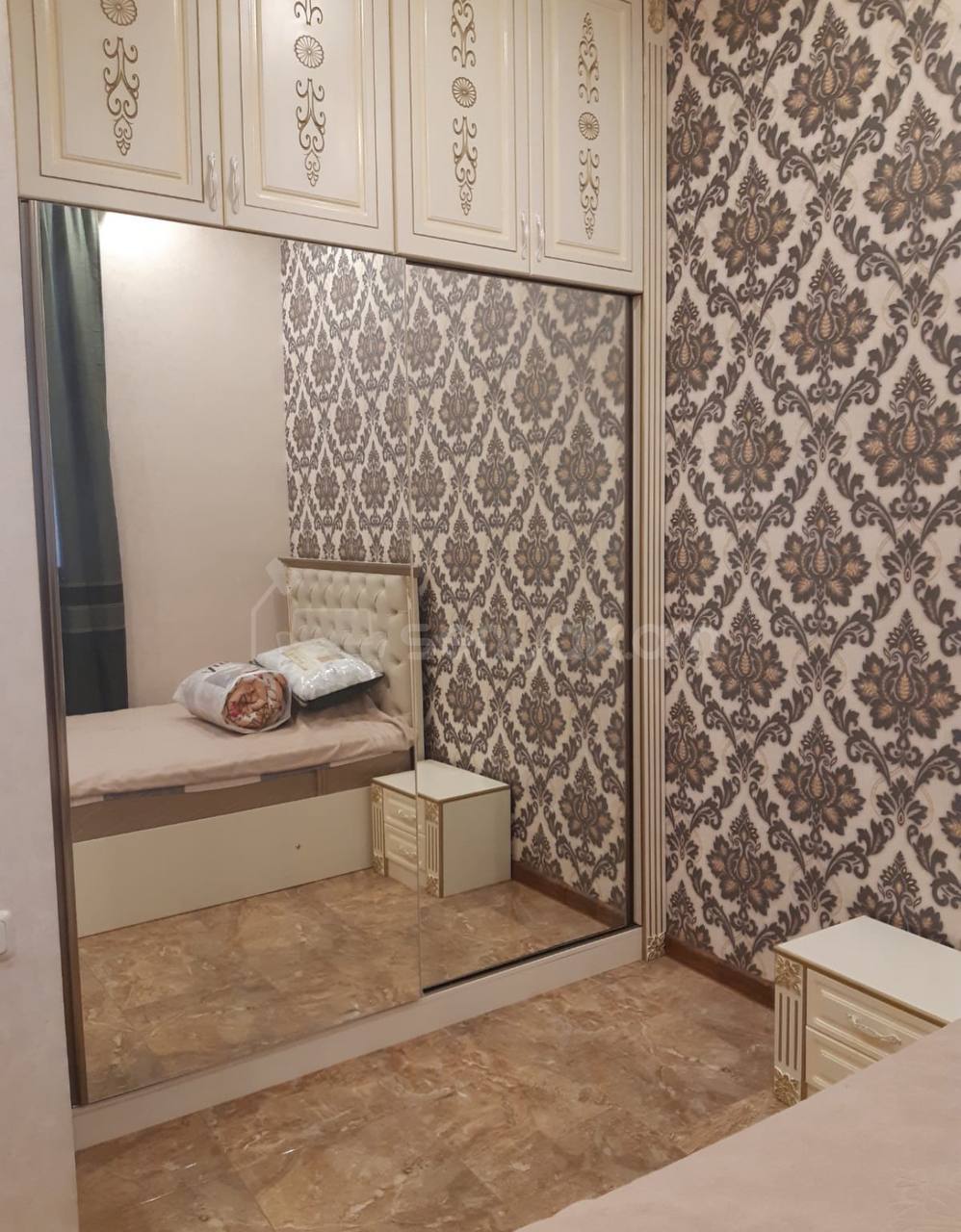 2 Սենյականոց Բնակարան Քարե Շենքում, 42քմ, 4/4 հարկ, Կապիտալ Վերանորոգված, Կահավորված, Արևկող