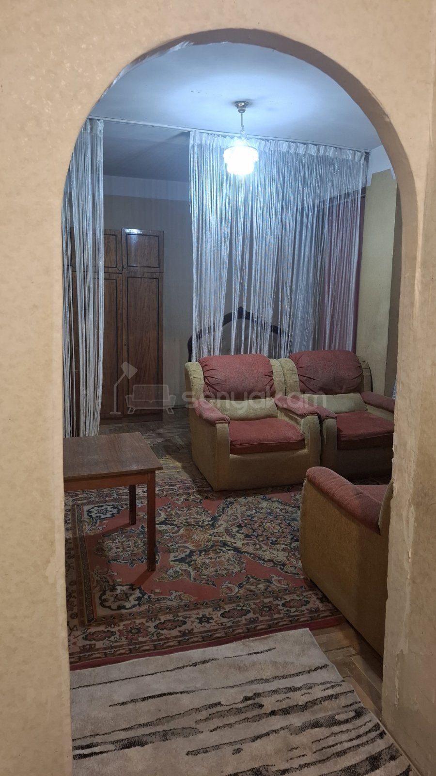 1 Սենյականոց Բնակարան, 40քմ, 8/9 հարկ, Նորմալ Վիճակում, Կահավորված, Արևկող