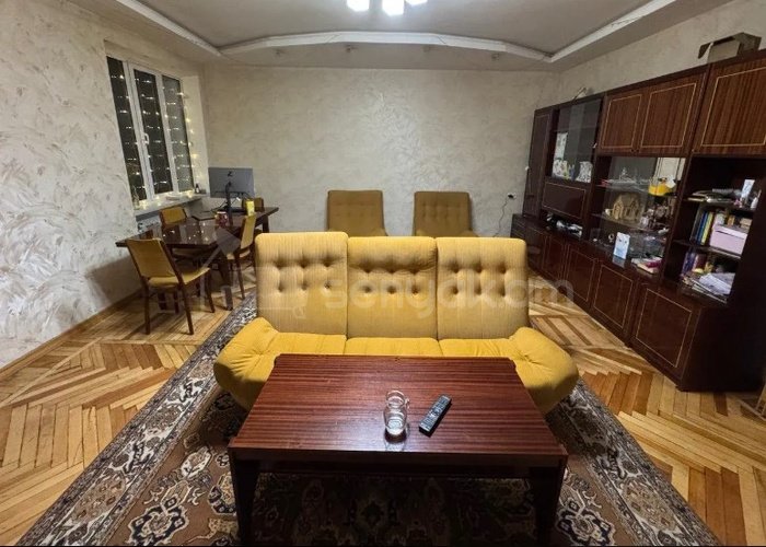 4 Սենյականոց Բնակարան Քարե Շենքում, 100քմ, 5/5 հարկ, Կոսմետիկ Վերանորոգված, Կահավորված, Արևկող