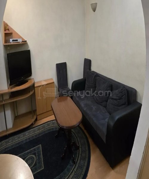 2 Սենյականոց Բնակարան Քարե Շենքում, 40քմ, 4/4 հարկ, Կոսմետիկ Վերանորոգված, Կահավորված, Արևկող