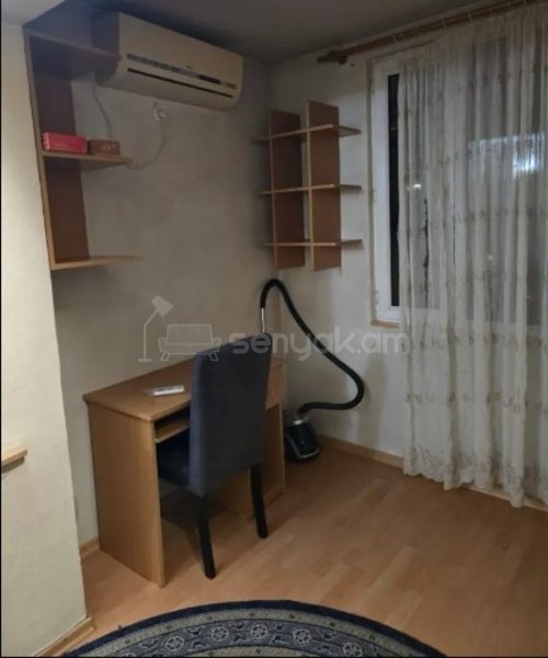 2 Սենյականոց Բնակարան Քարե Շենքում, 40քմ, 4/4 հարկ, Կոսմետիկ Վերանորոգված, Կահավորված, Արևկող