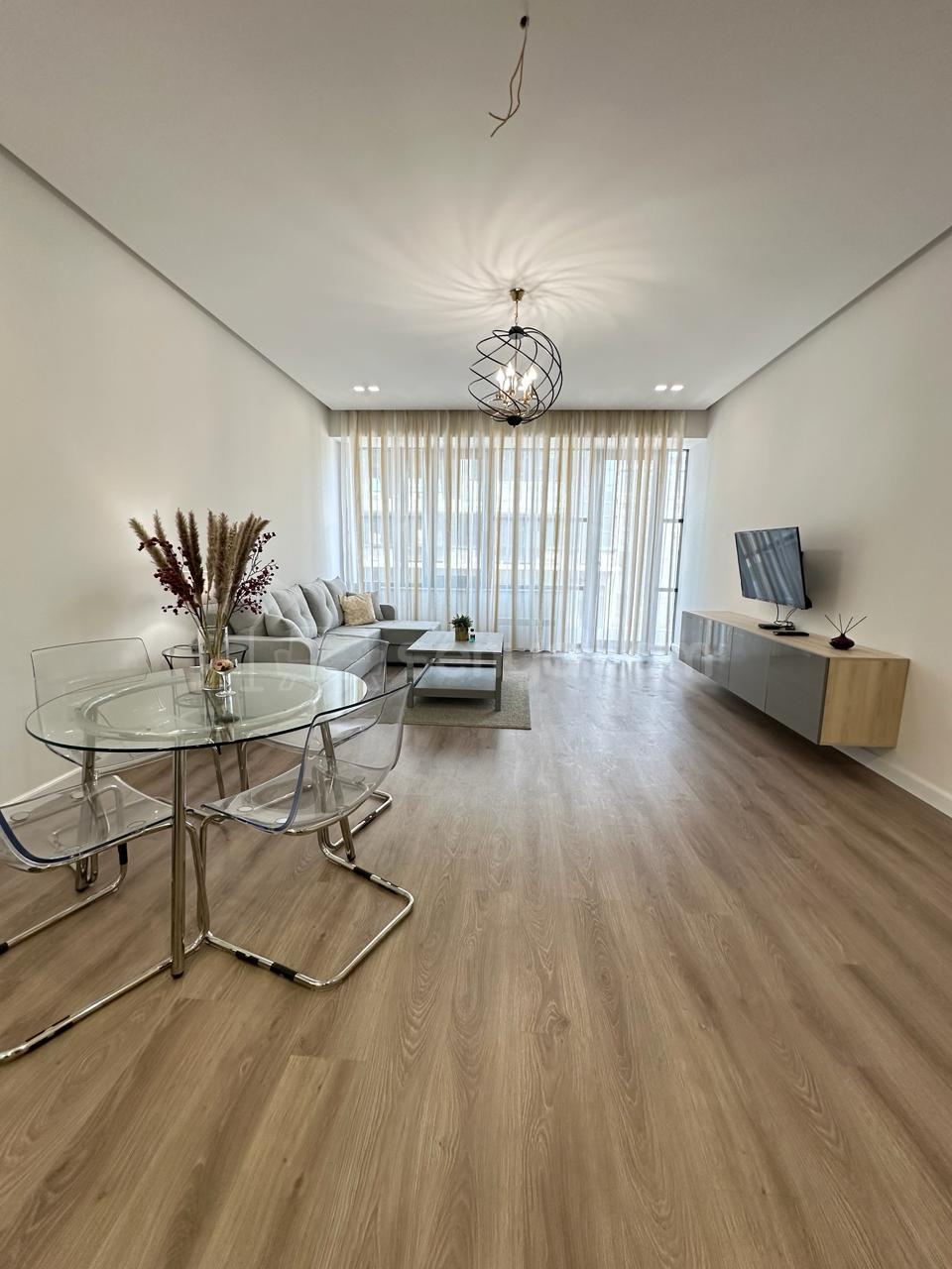 2 Սենյականոց Բնակարան Նորակառույցում, 75քմ, 3/5 հարկ, Դիզայներական Վերանորոգված, Կահավորված, Արևկող