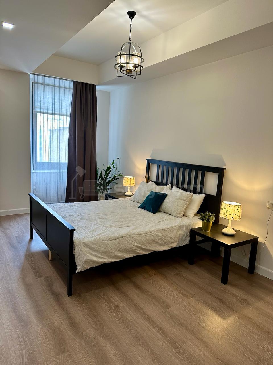 2 Սենյականոց Բնակարան Նորակառույցում, 75քմ, 3/5 հարկ, Դիզայներական Վերանորոգված, Կահավորված, Արևկող