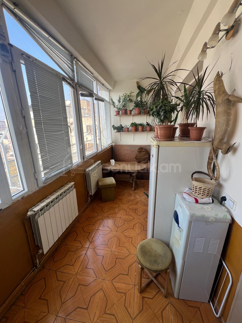 3 Սենյականոց Բնակարան, 76քմ, 9/9 հարկ, Կոսմետիկ Վերանորոգված