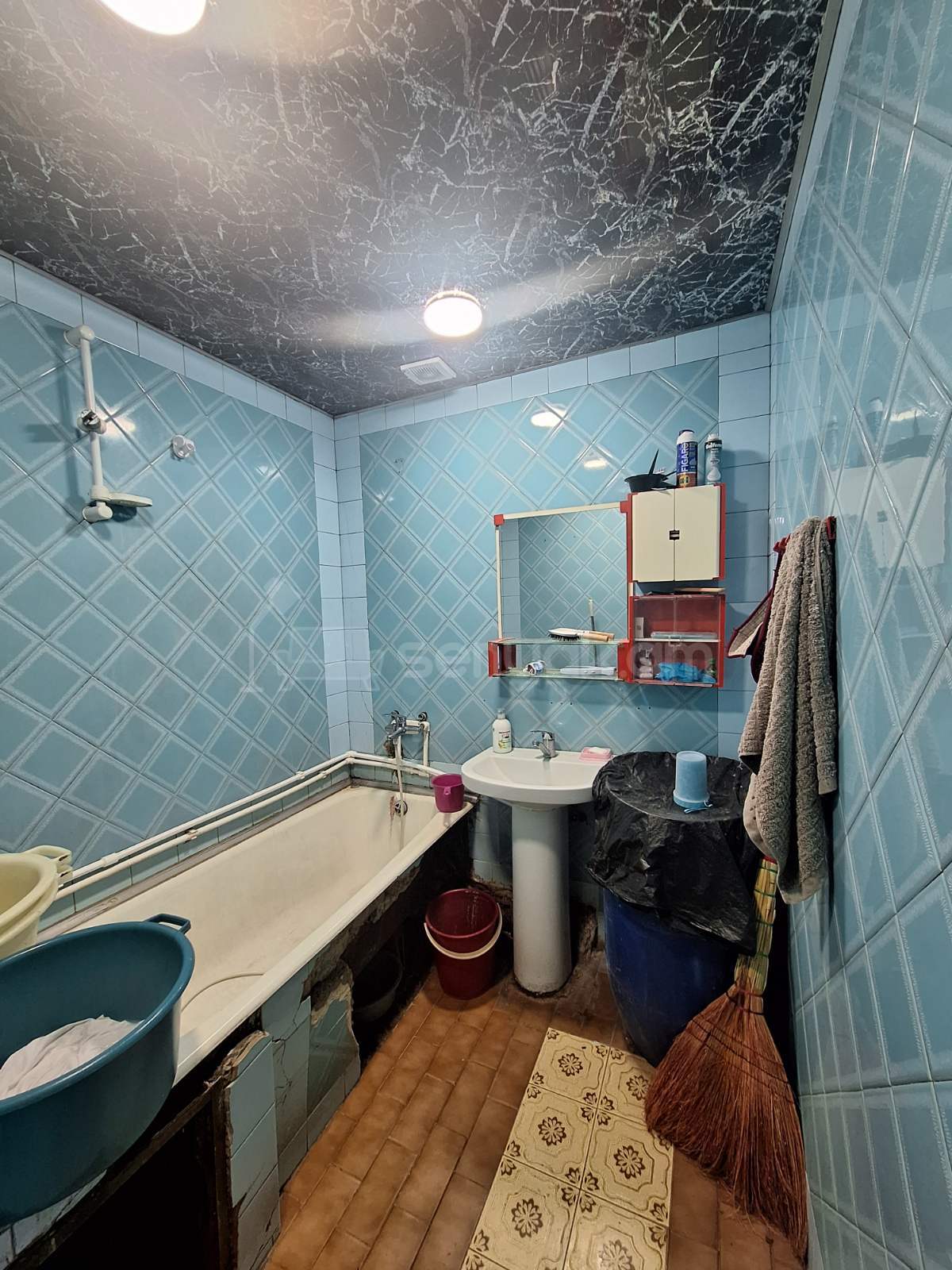 4 Սենյականոց Բնակարան, 90քմ, 7/9 հարկ, Նորմալ Վիճակում