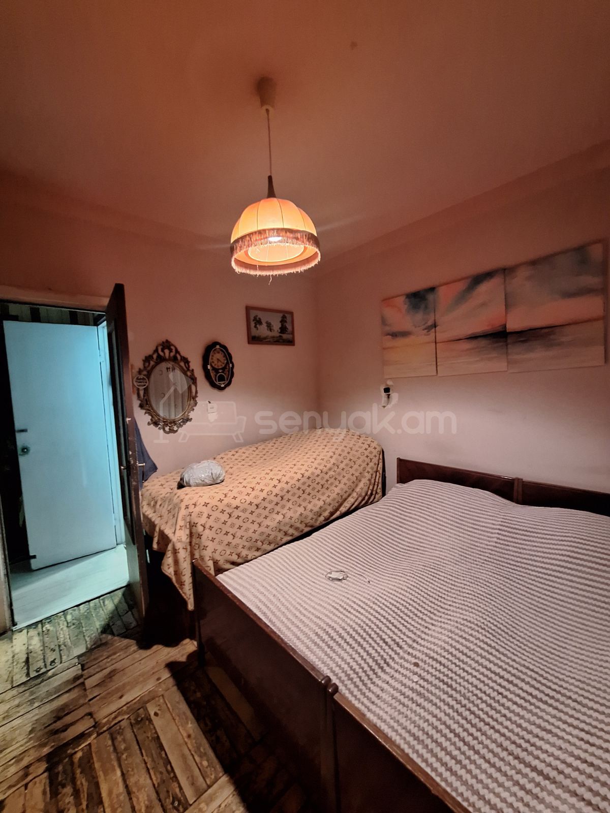 4 Սենյականոց Բնակարան, 90քմ, 7/9 հարկ, Նորմալ Վիճակում