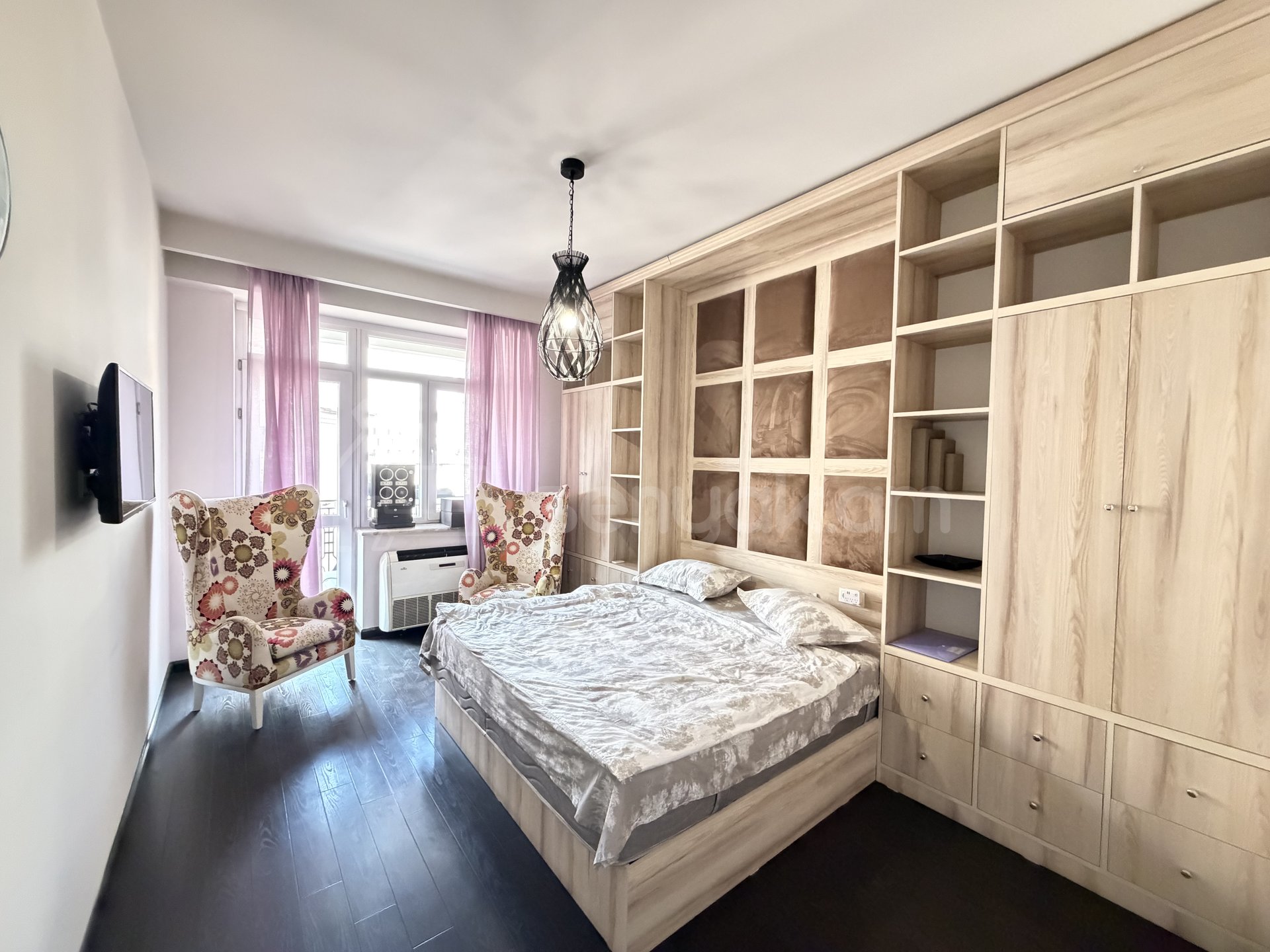 4 Սենյականոց Բնակարան Նորակառույցում, 200քմ, 7/9 հարկ, Դիզայներական Վերանորոգված, Կահավորված, Արևկող