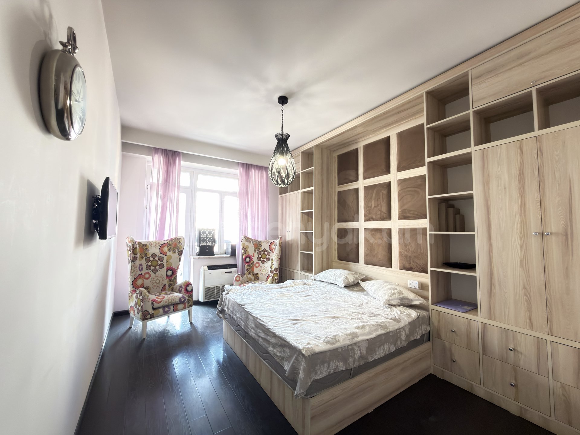 4 Սենյականոց Բնակարան Նորակառույցում, 200քմ, 7/9 հարկ, Դիզայներական Վերանորոգված, Կահավորված, Արևկող