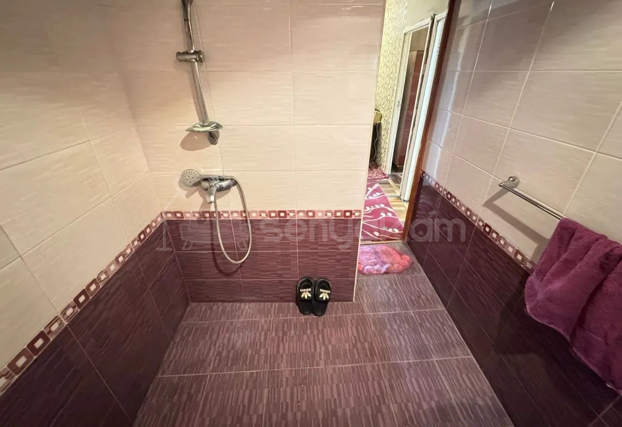 3 Սենյականոց Բնակարան, 89քմ, 15/16 հարկ, Նորմալ Վիճակում