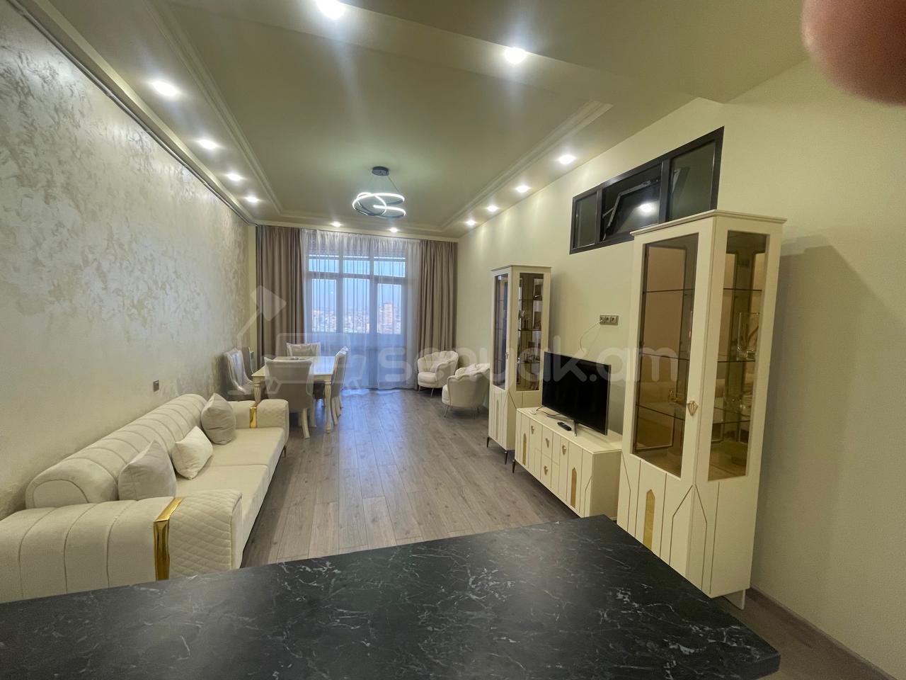 3 Սենյականոց Բնակարան Նորակառույցում, 76քմ, 2/7 հարկ, Դիզայներական Վերանորոգված, Կահավորված, Արևկող