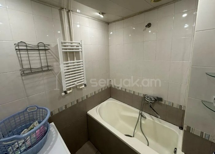 3 Սենյականոց Բնակարան, 90քմ, 6/9 հարկ, Կոսմետիկ Վերանորոգված, Կահավորված, Արևկող