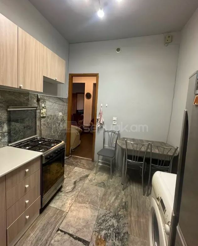 4 Սենյականոց Սեփական Տուն, 150քմ, Նորմալ Վիճակում, Կահավորված