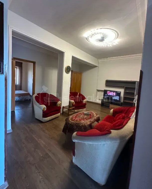 4 Սենյականոց Սեփական Տուն, 150քմ, Նորմալ Վիճակում, Կահավորված