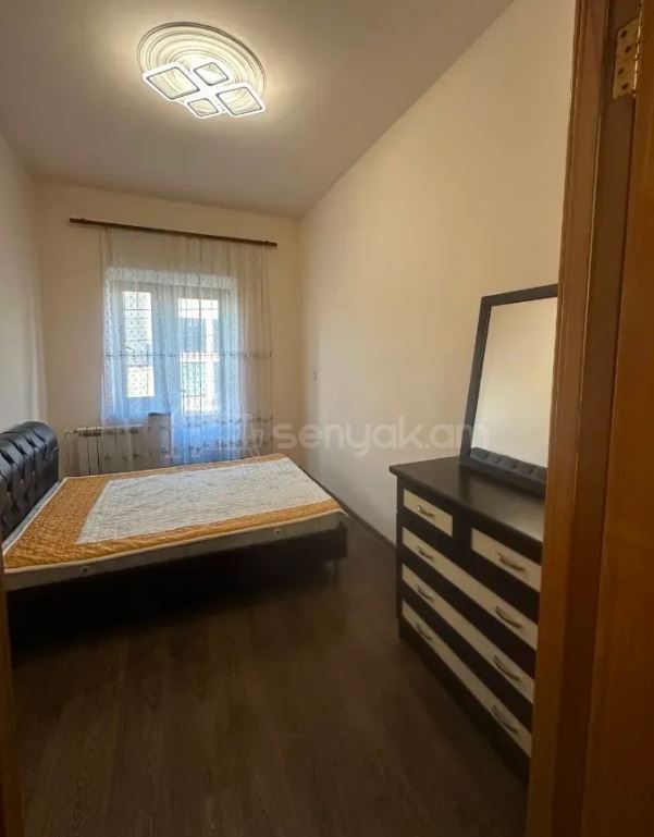 4 Սենյականոց Սեփական Տուն, 150քմ, Նորմալ Վիճակում, Կահավորված