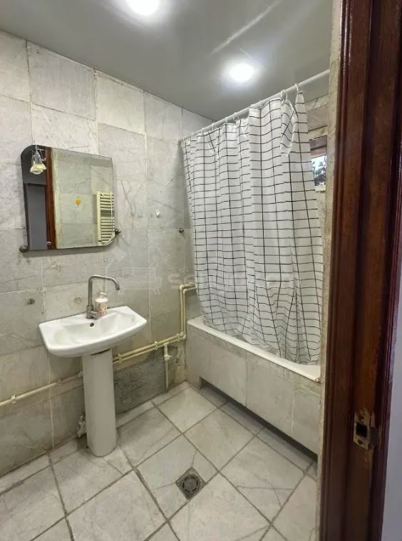 4 Սենյականոց Սեփական Տուն, 150քմ, Նորմալ Վիճակում, Կահավորված