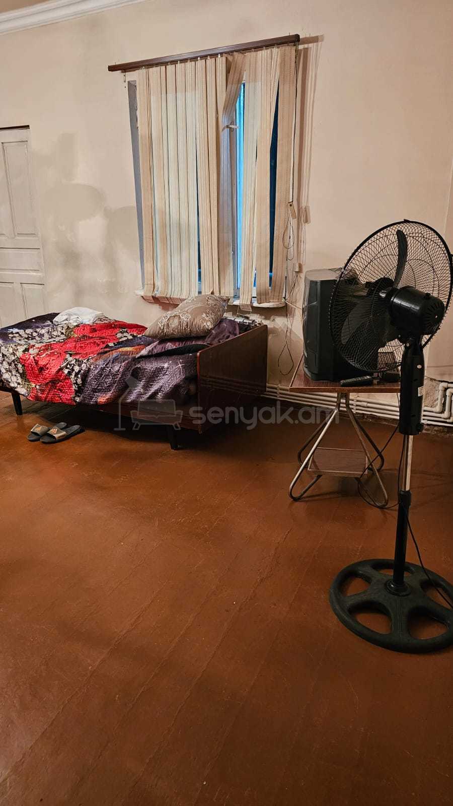 1 Սենյականոց Սեփական Տուն, 55քմ, Կոսմետիկ Վերանորոգված, Կահավորված