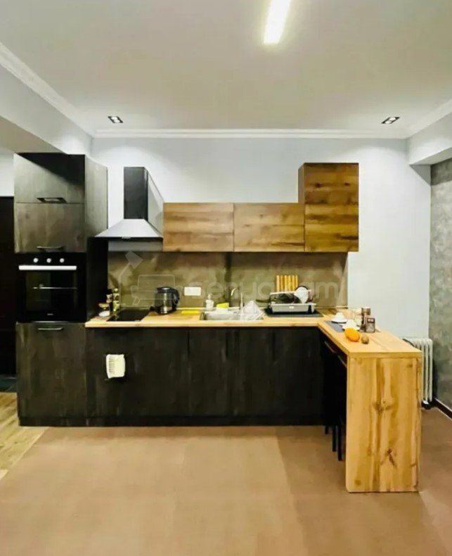 2 Սենյականոց Բնակարան, 50քմ, 1/9 հարկ, Կապիտալ Վերանորոգված, Կահավորված