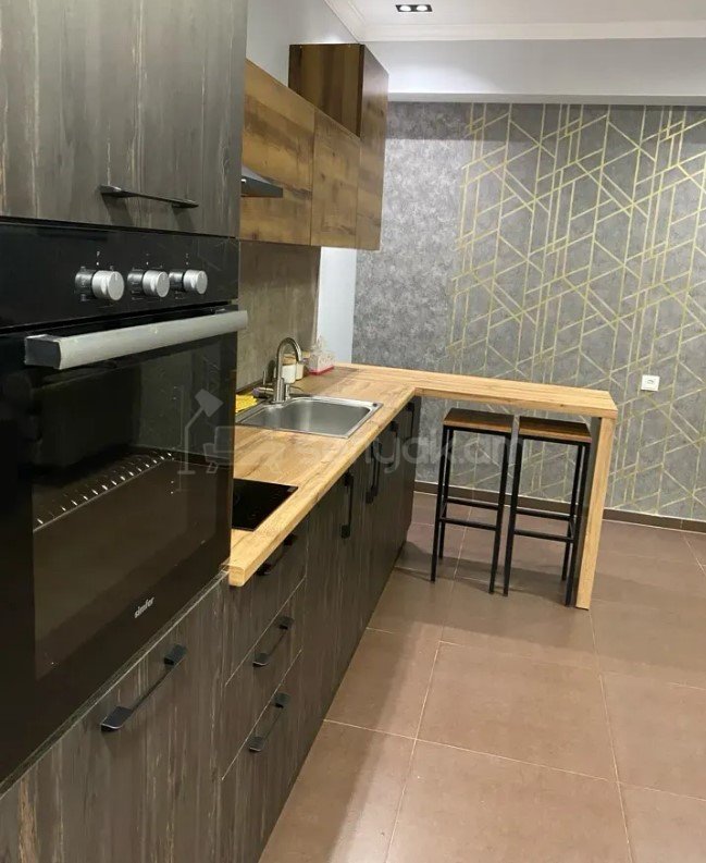 2 Սենյականոց Բնակարան, 50քմ, 1/9 հարկ, Կապիտալ Վերանորոգված, Կահավորված