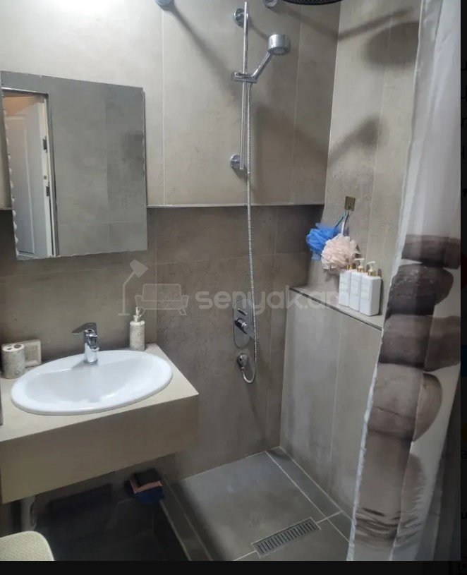 2 Սենյականոց Բնակարան, 50քմ, 10/12 հարկ, Կապիտալ Վերանորոգված, Կահավորված