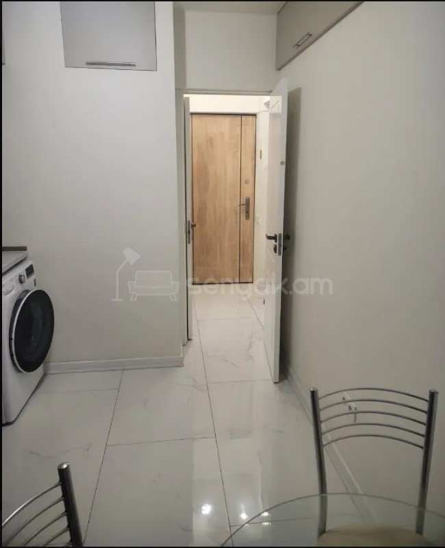 2 Սենյականոց Բնակարան, 50քմ, 10/12 հարկ, Կապիտալ Վերանորոգված, Կահավորված