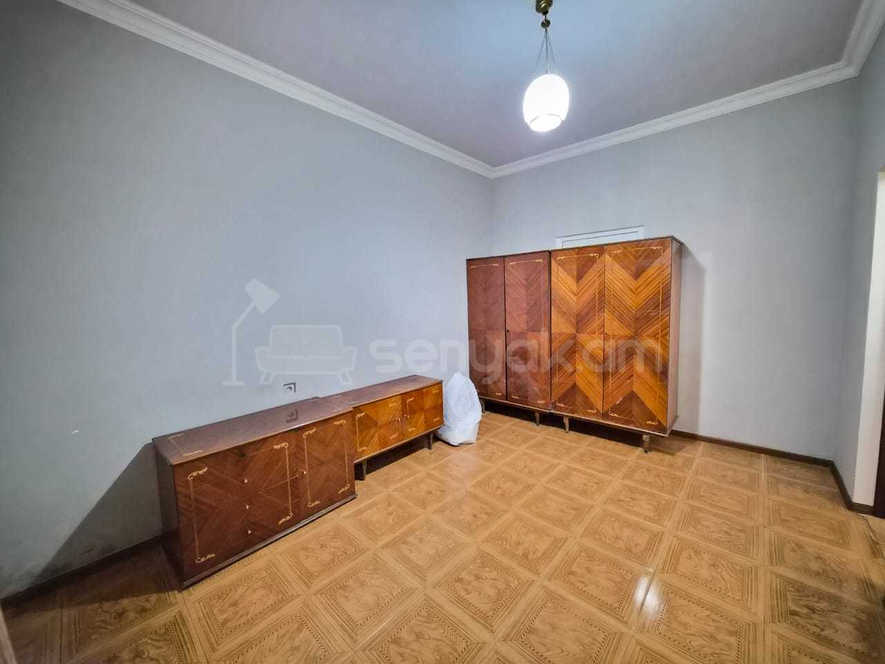 2 Սենյականոց Սեփական Տուն, 70քմ, Նորմալ Վիճակում, Մասամբ Կահավորված