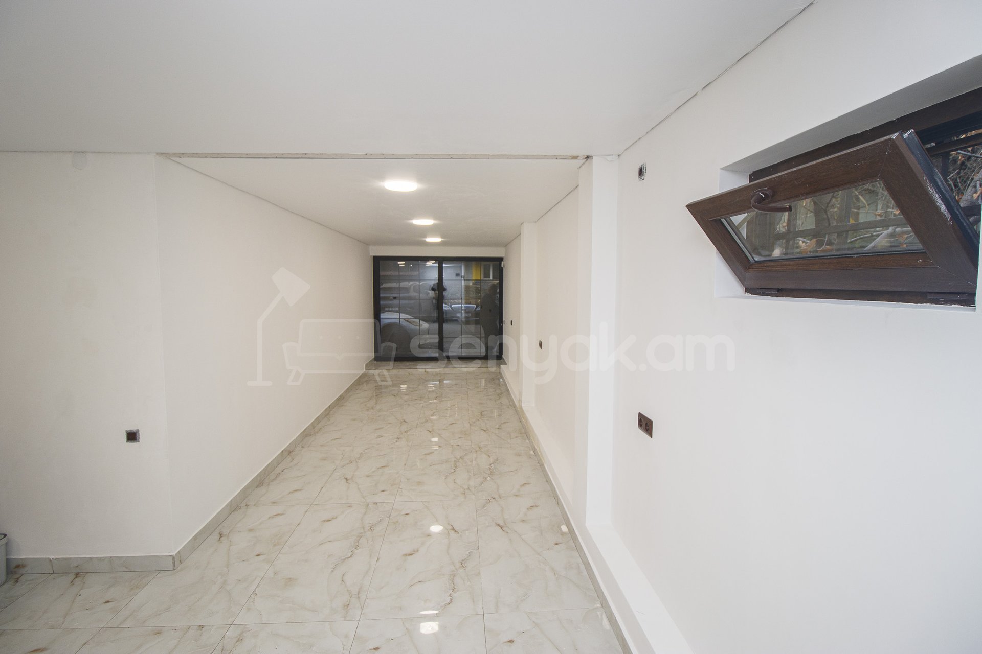 Օֆիսային Տարածք, 40քմ, Կապիտալ Վերանորոգված