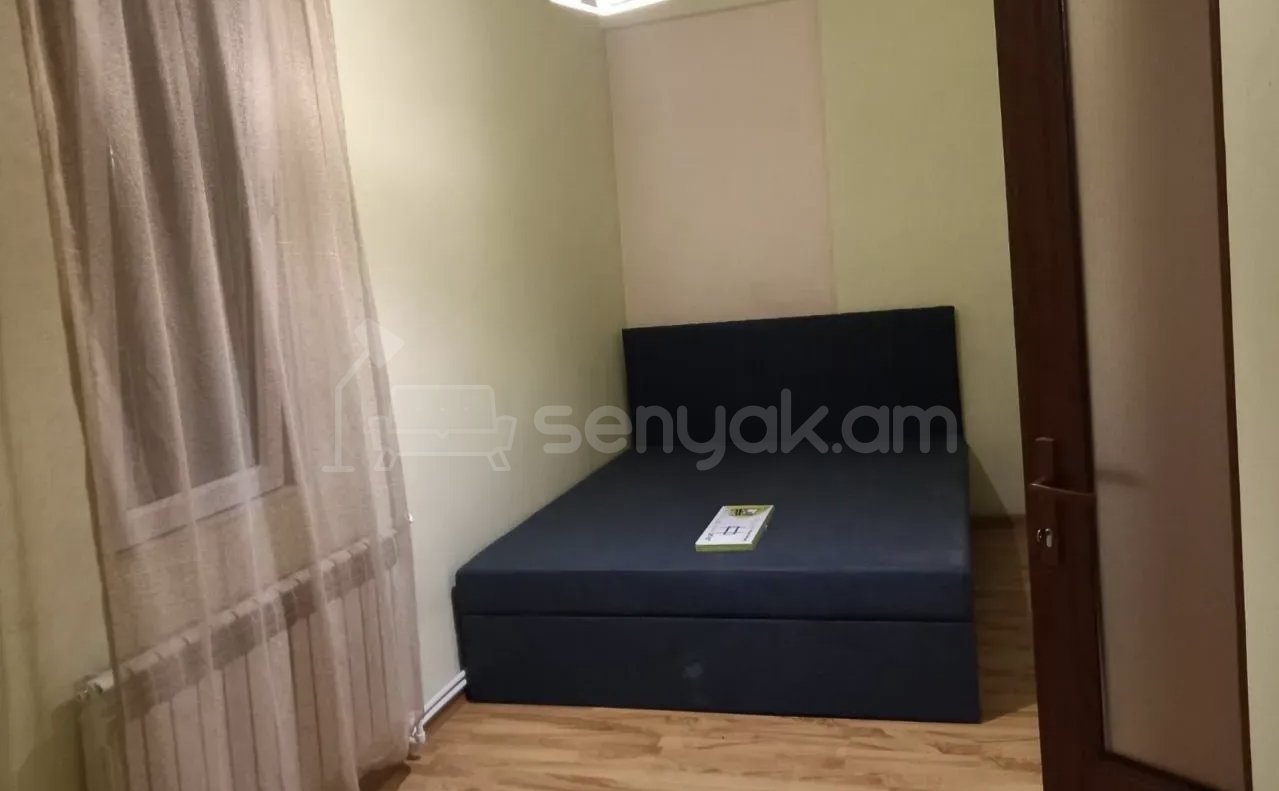 2 Սենյականոց Բնակարան Քարե Շենքում, 68քմ, 5/9 հարկ, Նորմալ Վիճակում, Կահավորված, Արևկող