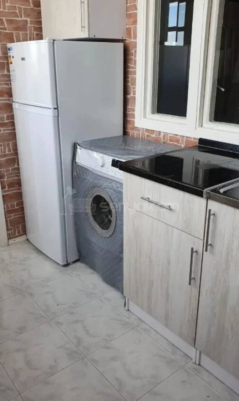 3 Սենյականոց Բնակարան, 47քմ, 3/9 հարկ, Նորմալ Վիճակում, Կահավորված, Արևկող