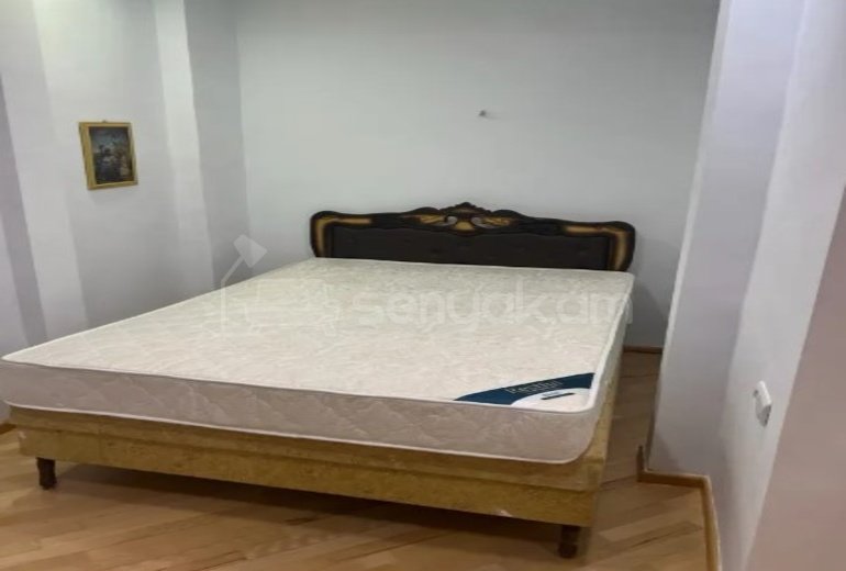 2 Սենյականոց Բնակարան Քարե Շենքում, 41քմ, 2/5 հարկ, Կոսմետիկ Վերանորոգված, Կահավորված, Արևկող