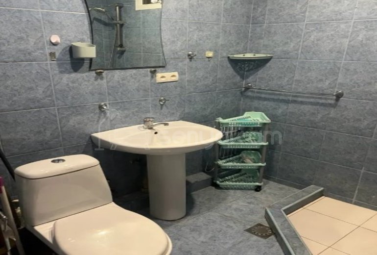 2 Սենյականոց Բնակարան Քարե Շենքում, 41քմ, 2/5 հարկ, Կոսմետիկ Վերանորոգված, Կահավորված, Արևկող