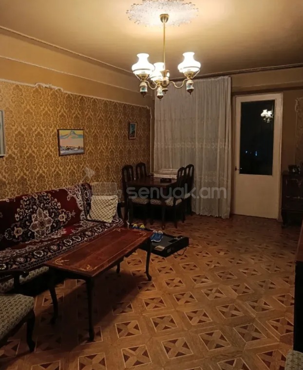 3 Սենյականոց Բնակարան Քարե Շենքում, 78քմ, 2/5 հարկ, Պետական Վիճակում