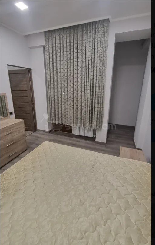 3 Սենյականոց Բնակարան, 76քմ, 6/12 հարկ, Կապիտալ Վերանորոգված, Կահավորված