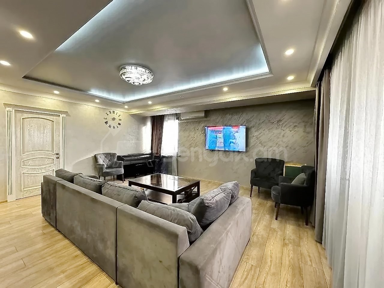 3 Սենյականոց Բնակարան, 83քմ, 11/14 հարկ, Կապիտալ Վերանորոգված