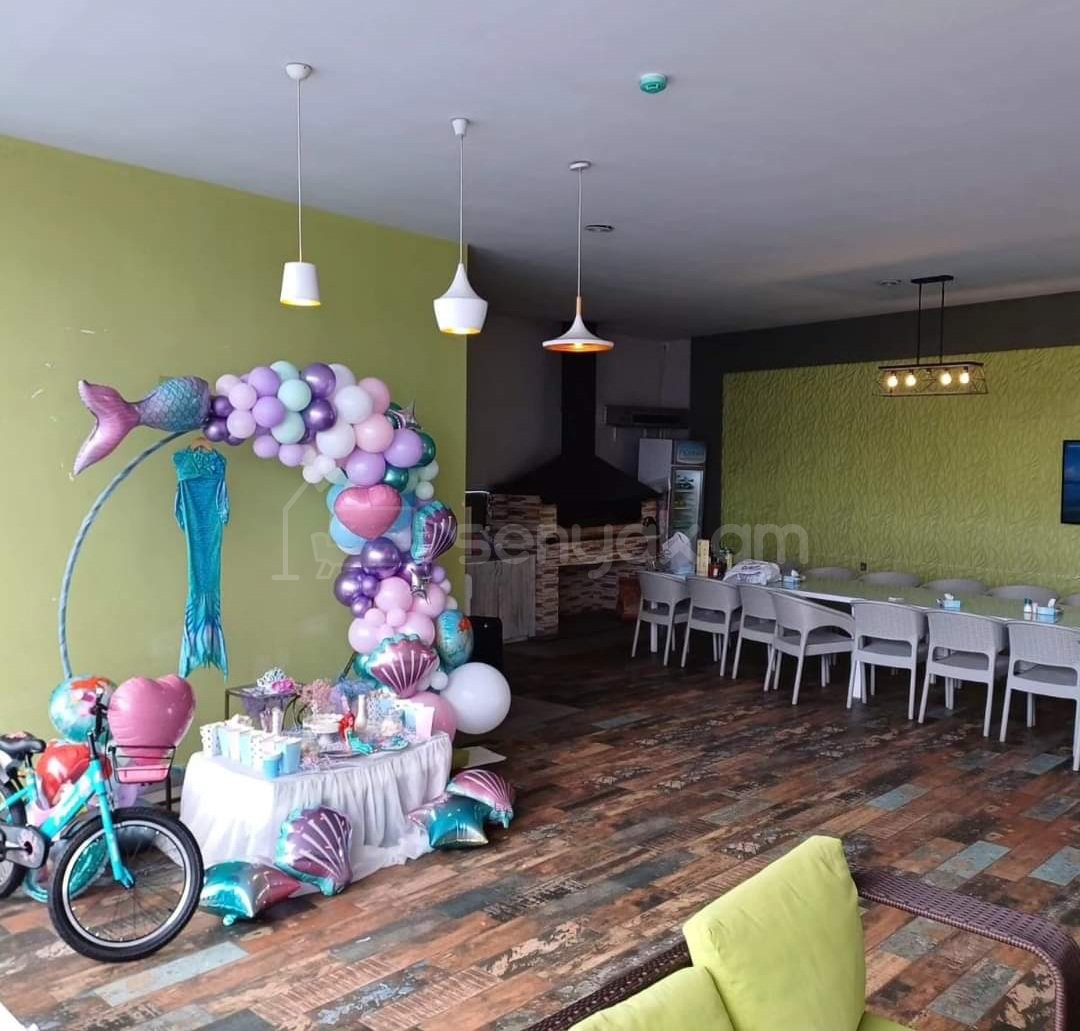 2 Սենյականոց Ամառանոց, 200քմ, Լողավազանով