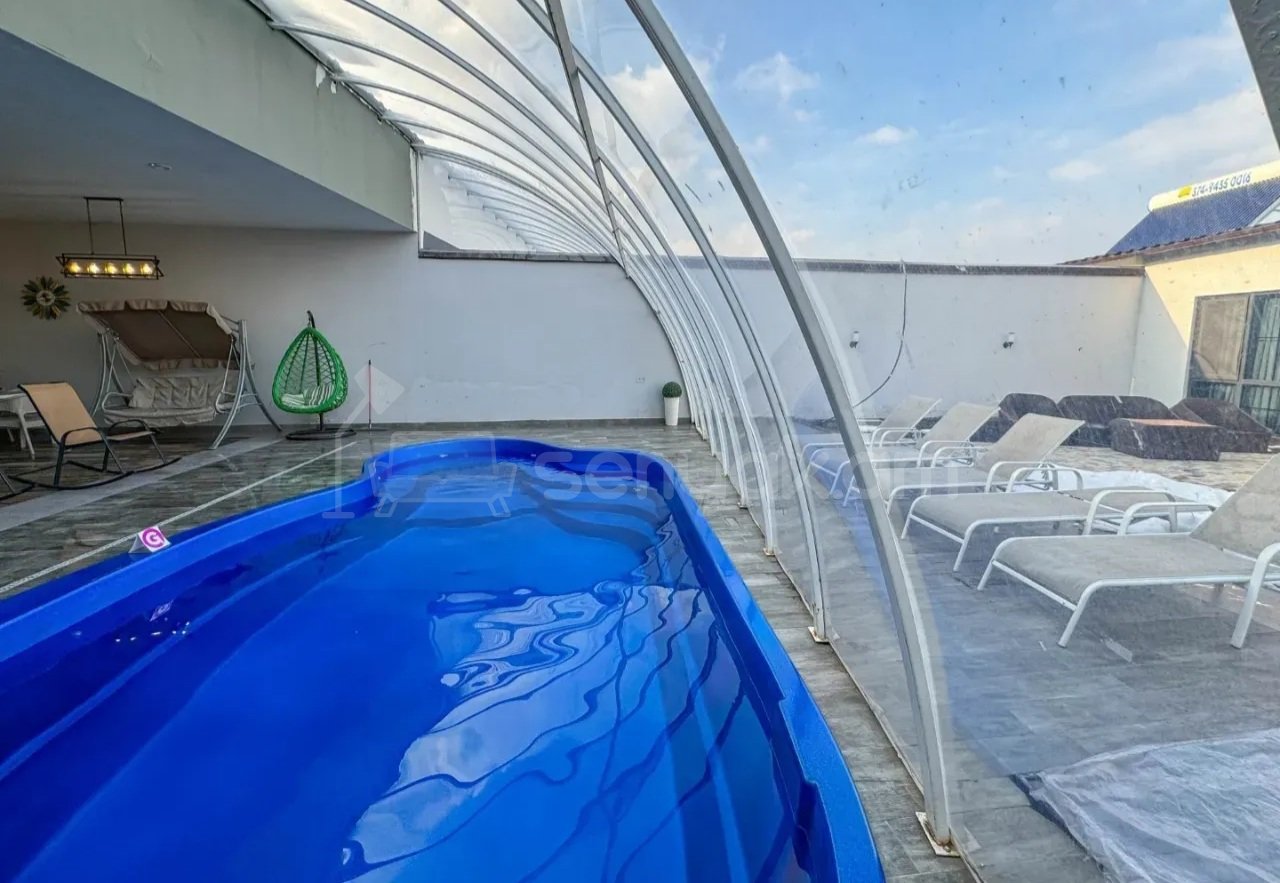 2 Սենյականոց Ամառանոց, 200քմ, Լողավազանով