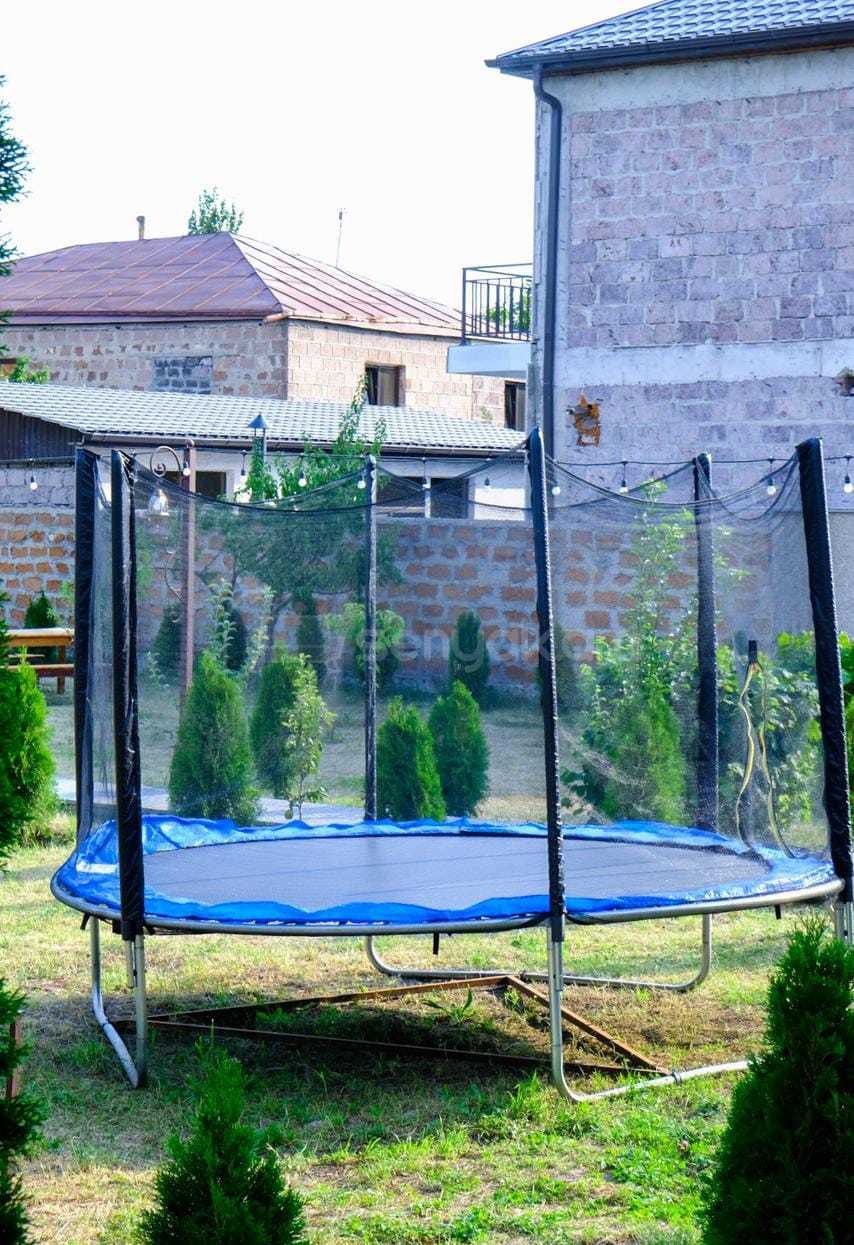 5 Սենյականոց Շքեղ Առանձնատուն, 240քմ, Լողավազանով