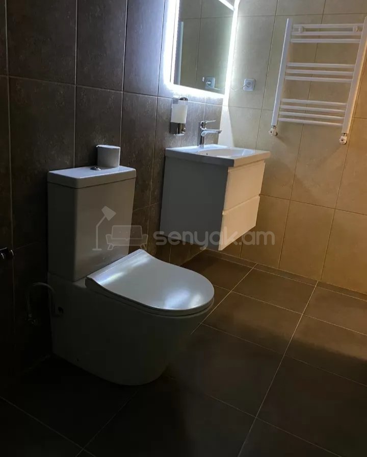 2 Սենյականոց Շքեղ Առանձնատուն, 200քմ, Լողավազանով