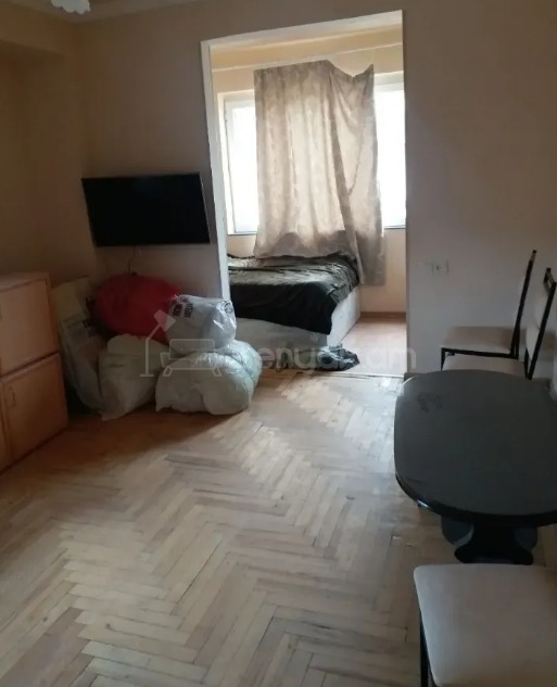 1 Սենյականոց Բնակարան, 45քմ, 6/9 հարկ, Նորմալ Վիճակում