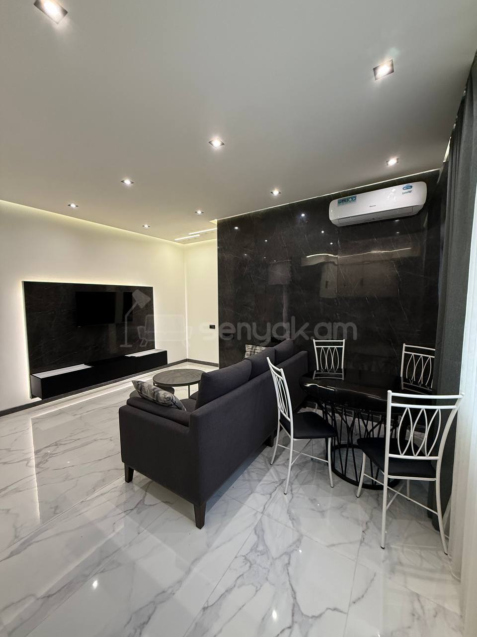 2 Սենյականոց Բնակարան Նորակառույցում, 50քմ, 4/5 հարկ, Կապիտալ Վերանորոգված, Կահավորված