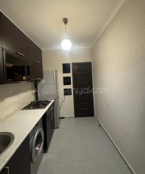 3 Սենյականոց Բնակարան, 50քմ, 6/9 հարկ, Կոսմետիկ Վերանորոգված, Կահավորված, Արևկող