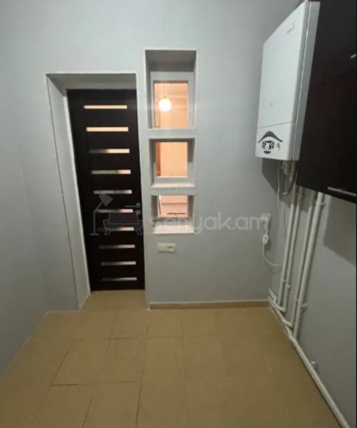 3 Սենյականոց Բնակարան, 50քմ, 6/9 հարկ, Կոսմետիկ Վերանորոգված, Կահավորված, Արևկող